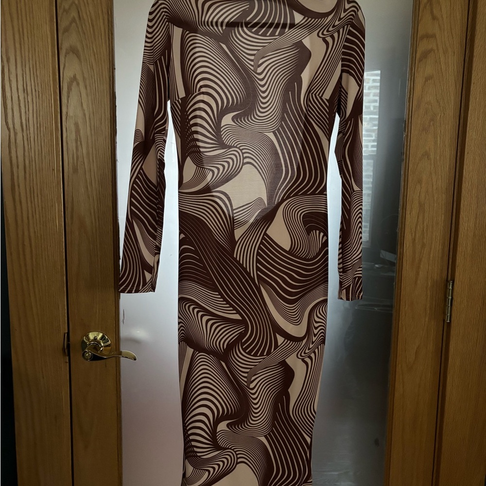 Chic Long Sleeve Patterned Dress